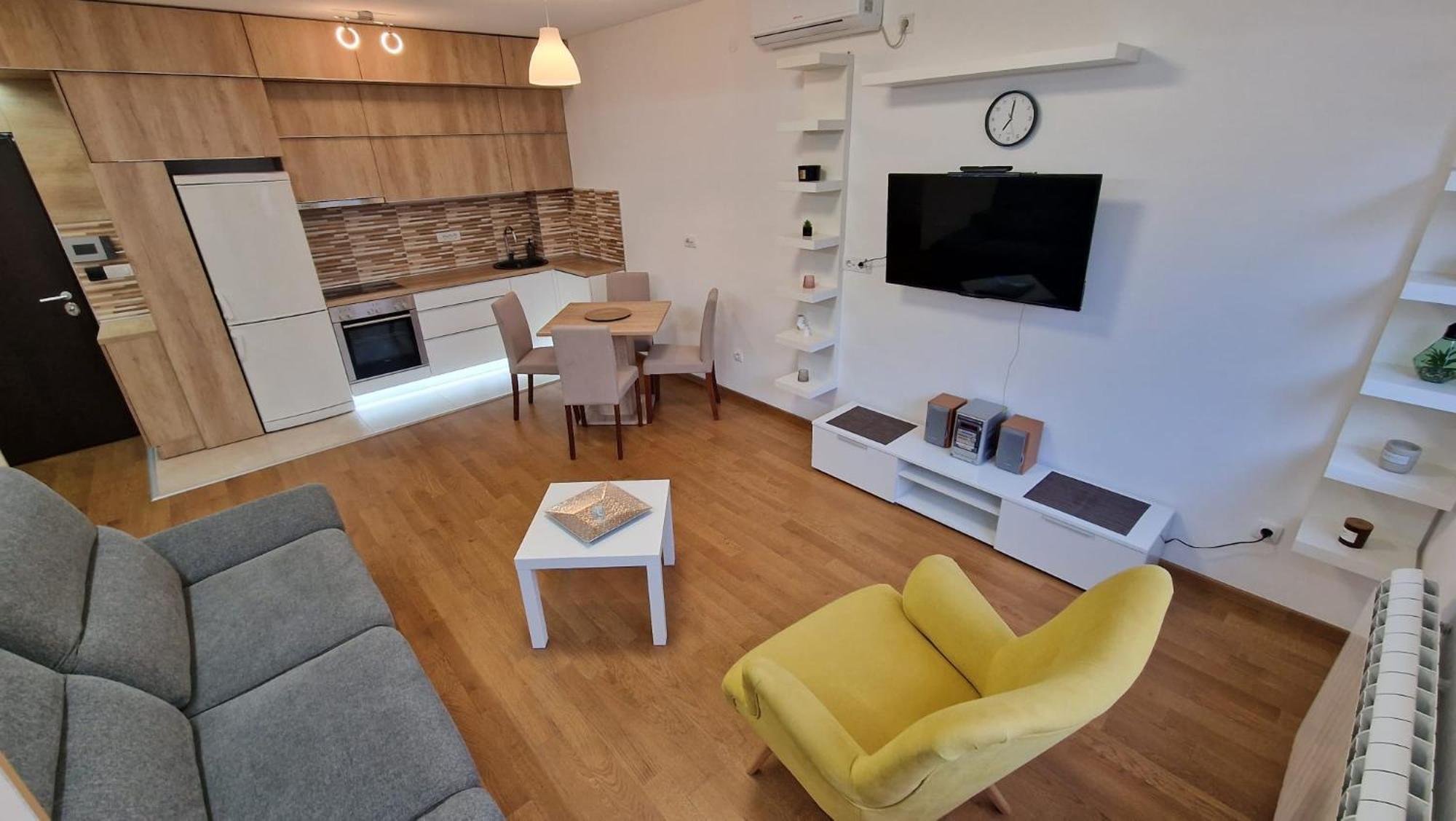 Porodicno-Poslovni Udoban Stan Apartment Beograd Ngoại thất bức ảnh