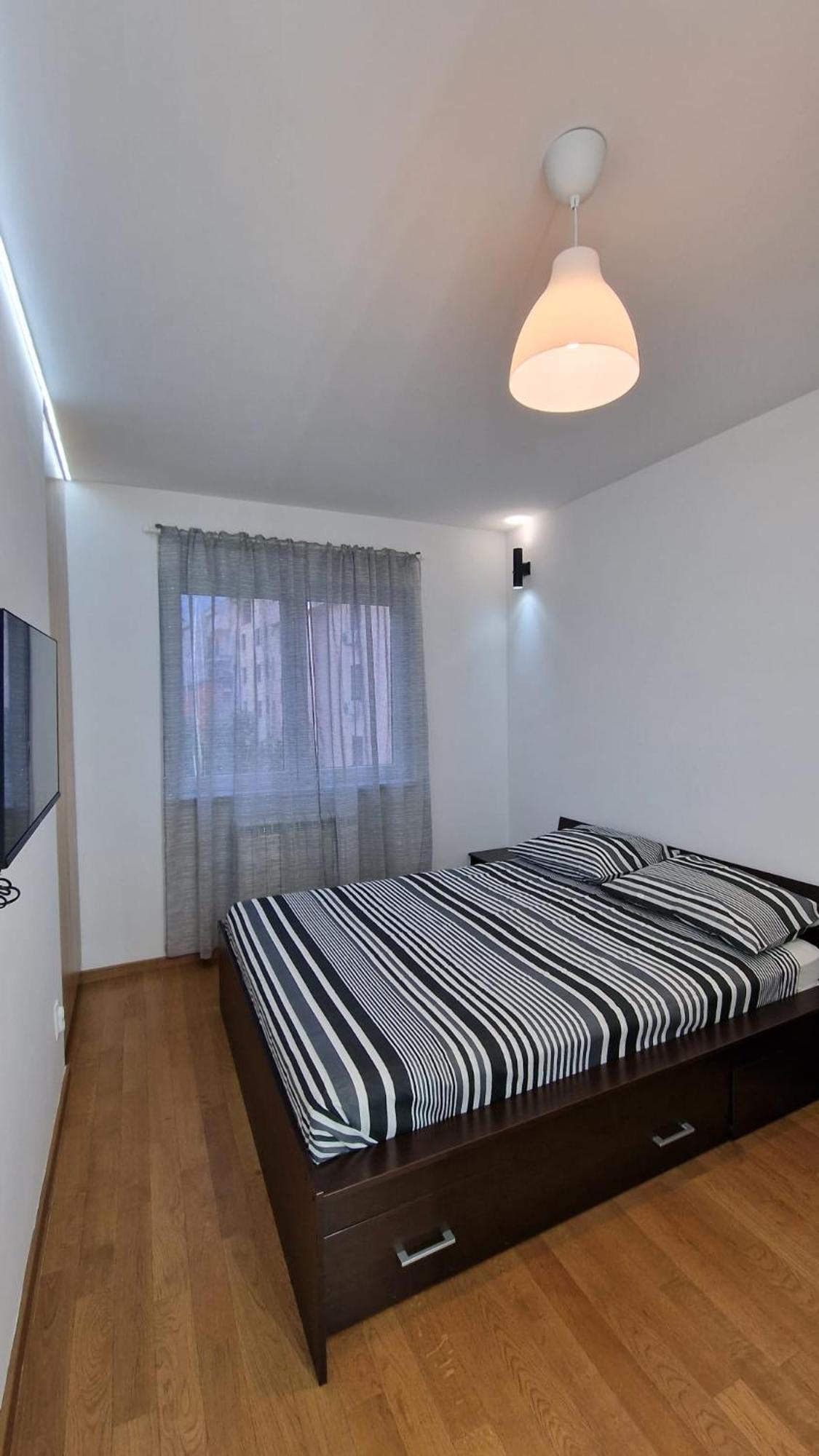 Porodicno-Poslovni Udoban Stan Apartment Beograd Ngoại thất bức ảnh