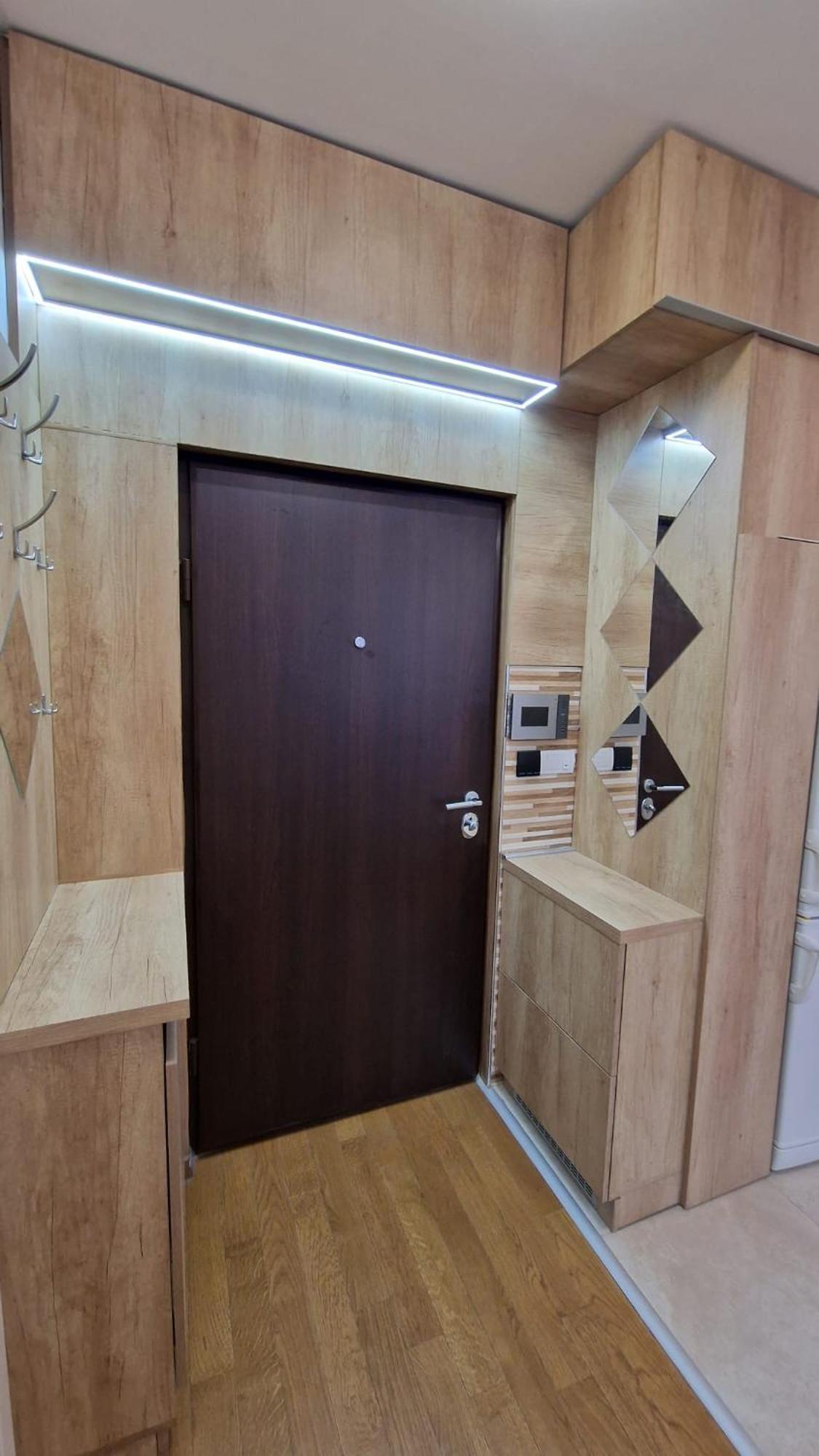 Porodicno-Poslovni Udoban Stan Apartment Beograd Ngoại thất bức ảnh