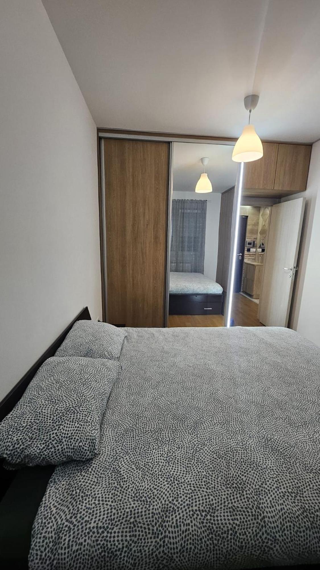Porodicno-Poslovni Udoban Stan Apartment Beograd Ngoại thất bức ảnh